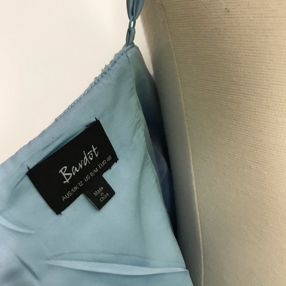 Bardot Karlie Lace Dress Sky Blue Cold Shoulder 8 - Picture 7 of 8